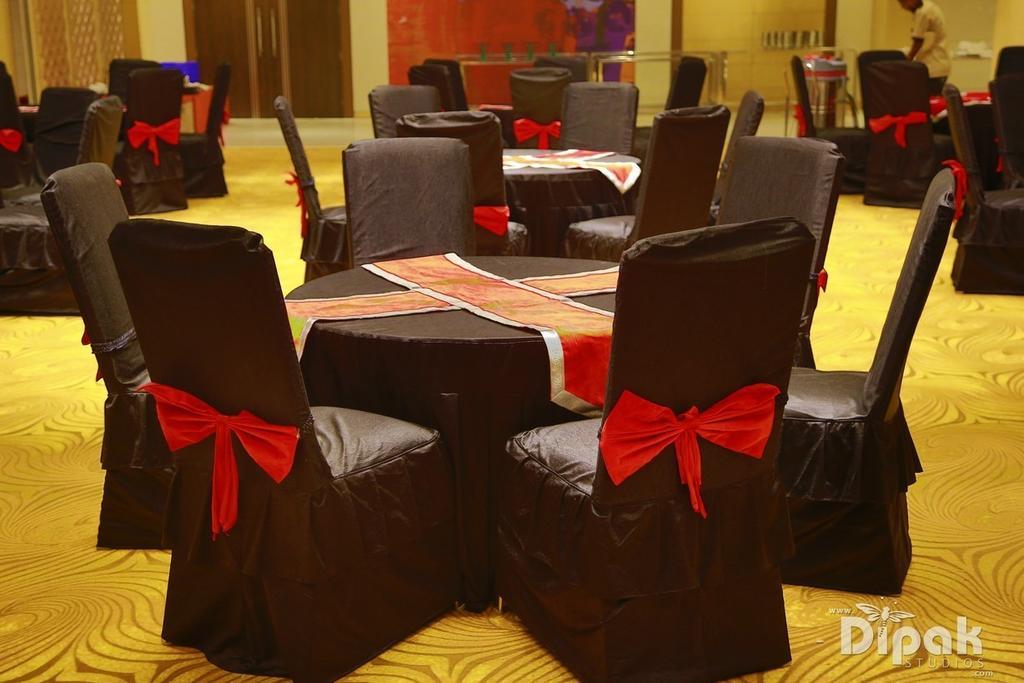 Hotel Delite Grand Faridabad Buitenkant foto