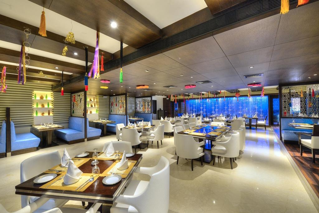 Hotel Delite Grand Faridabad Buitenkant foto
